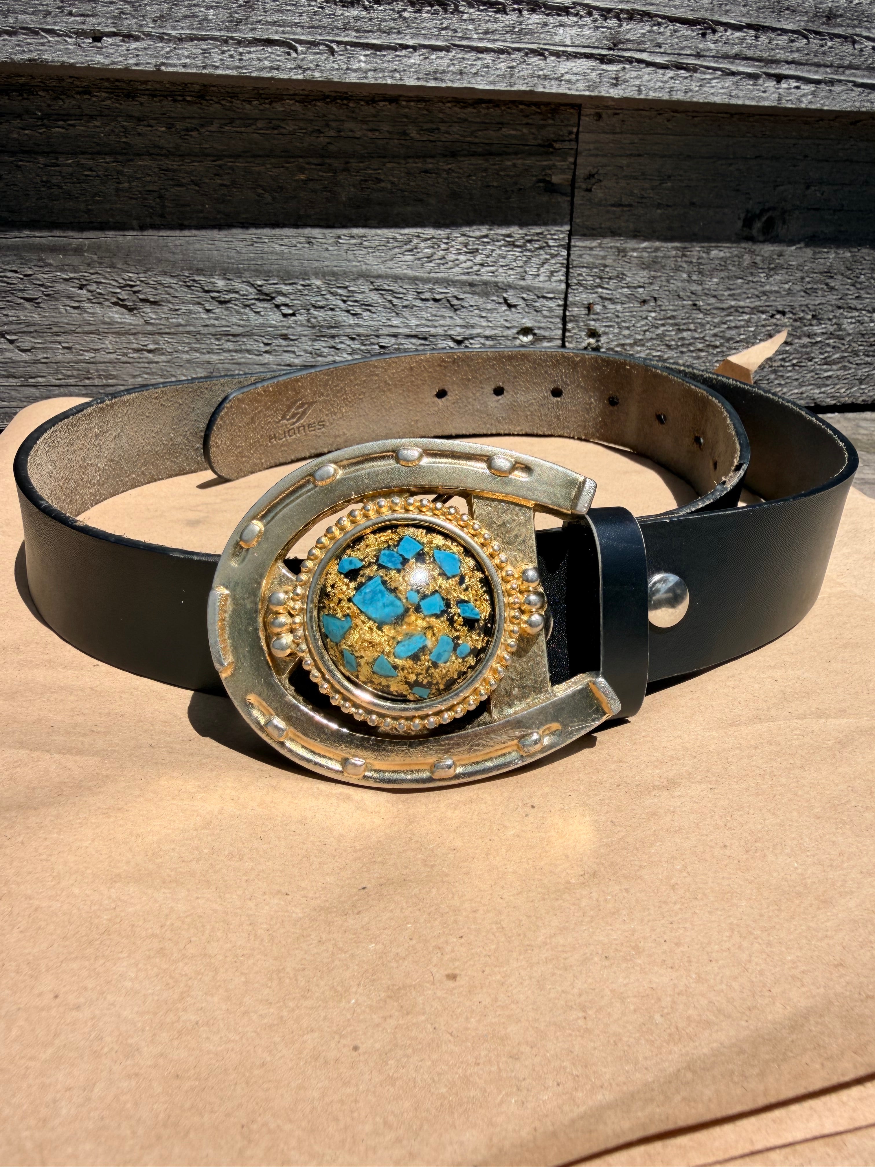 Pre-Owned Gold-Tone Horseshoe Belt Buckle with Turquoise-Color Chip Cabochon