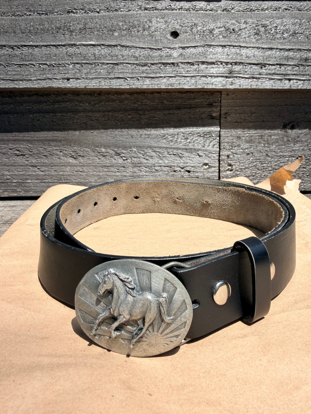 Vintage 1986 Siskiyou U-15 Running Horse Western Belt Buckle
