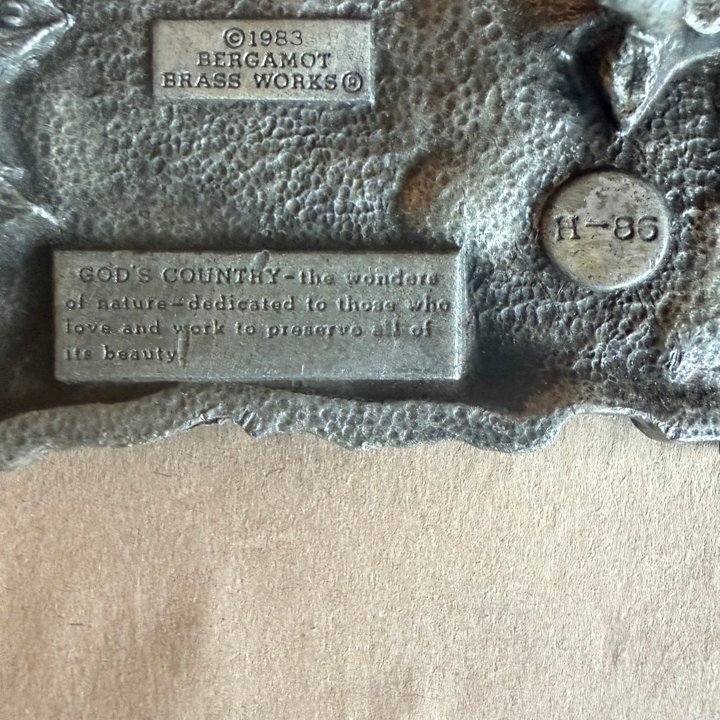 Vintage 1983 Bergamot Brass Works “God’s Country” Belt Buckle H-86